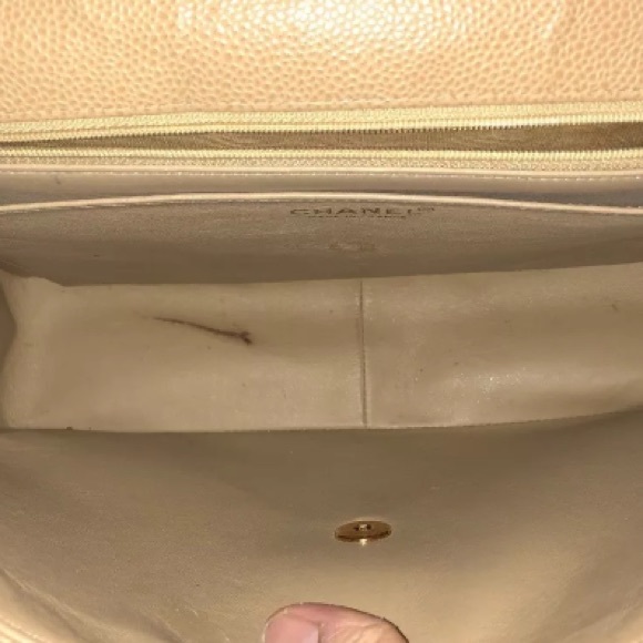 Chanel handbag - Picture 8 of 8